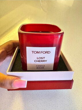 Tom Ford Lost Cherry Candle